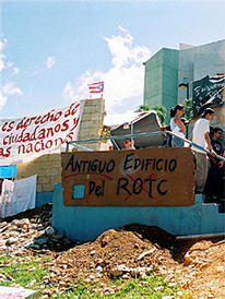 Vista del Campamento Colegial montado contra la presencia del ROTC en el Recinto de Mayagez de la UPR.